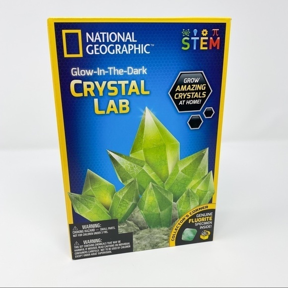 National Geographic Glow In The Dark CRYSTAL LAB (STEM) - Picture 1 of 2